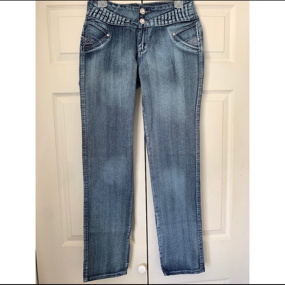 Women’s High Waisted Lift & Shape Jeans